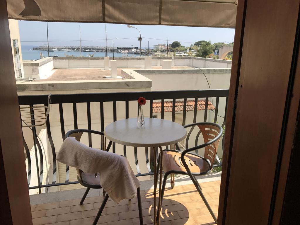 Kalaskiso' Giardini-Naxos Extérieur photo